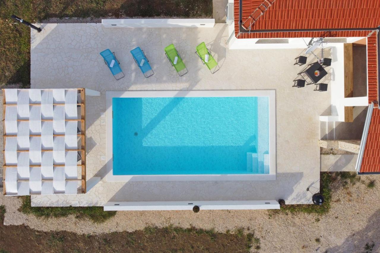 Holidayhouse Alirio With Heated Pool. Vrsi Εξωτερικό φωτογραφία