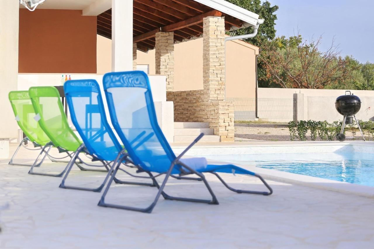Holidayhouse Alirio With Heated Pool. Vrsi Εξωτερικό φωτογραφία