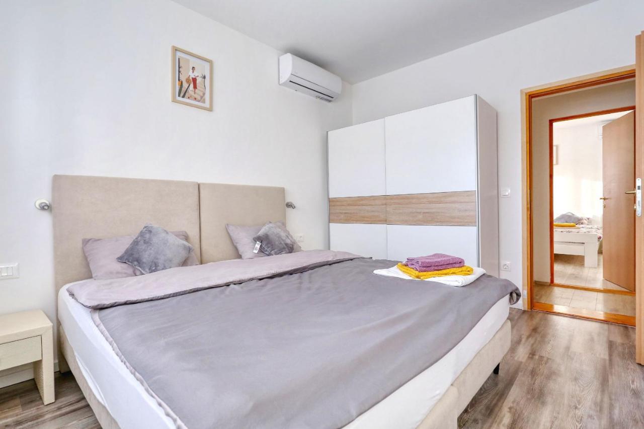Holidayhouse Alirio With Heated Pool. Vrsi Εξωτερικό φωτογραφία