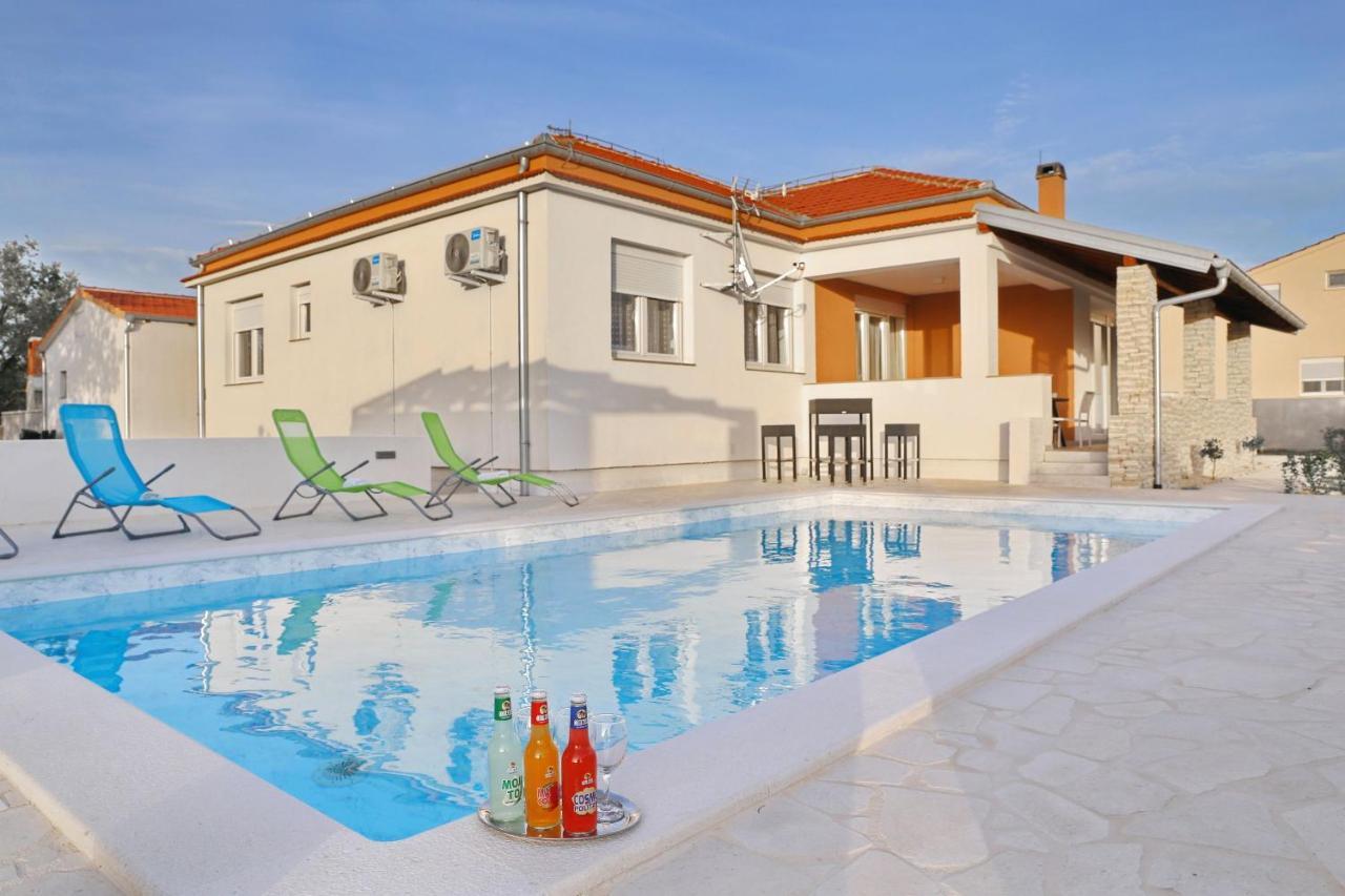 Holidayhouse Alirio With Heated Pool. Vrsi Εξωτερικό φωτογραφία